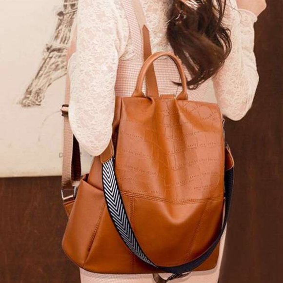 MODA ME COUTURE Handbags - Carmel Classic Minimalist Animal Print Backpack